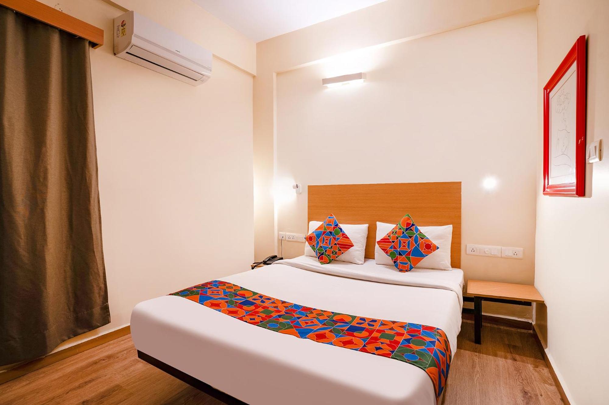 Fabhotel Royal Sterling- Manyata Tech Park Bangalore Exterior foto