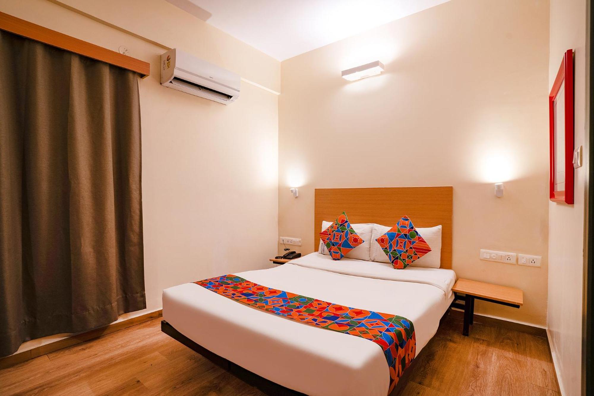 Fabhotel Royal Sterling- Manyata Tech Park Bangalore Exterior foto